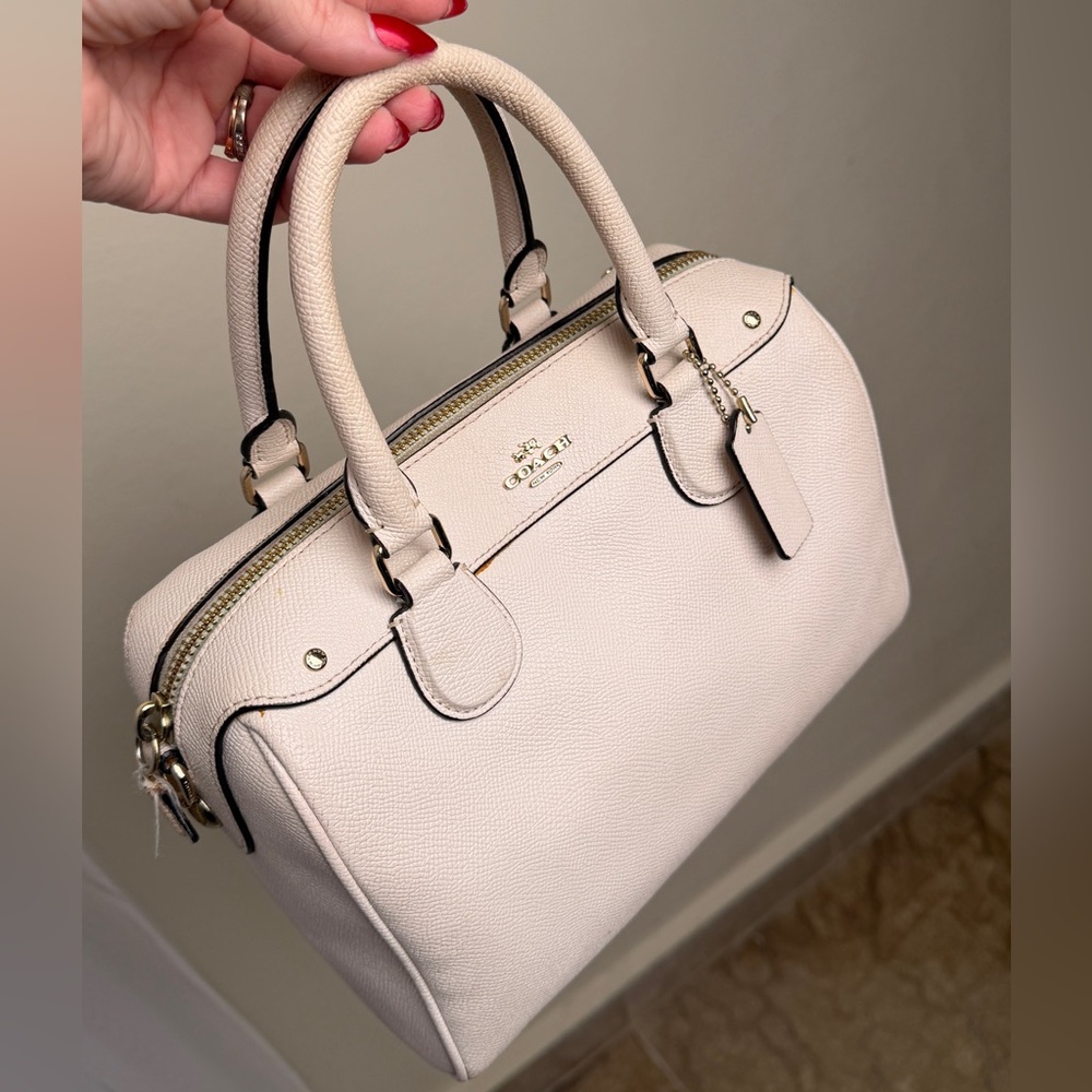 COACH Mini Bennett Satchel F57521 in Beige Leather Handbag with gold hardware - Picture 2 of 16